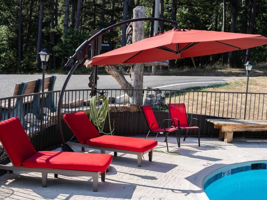 Stonegate Lodge King Bed, Wifi, 50In Roku Tv, Salt Water Pool Room #108 Eureka Springs Bagian luar foto